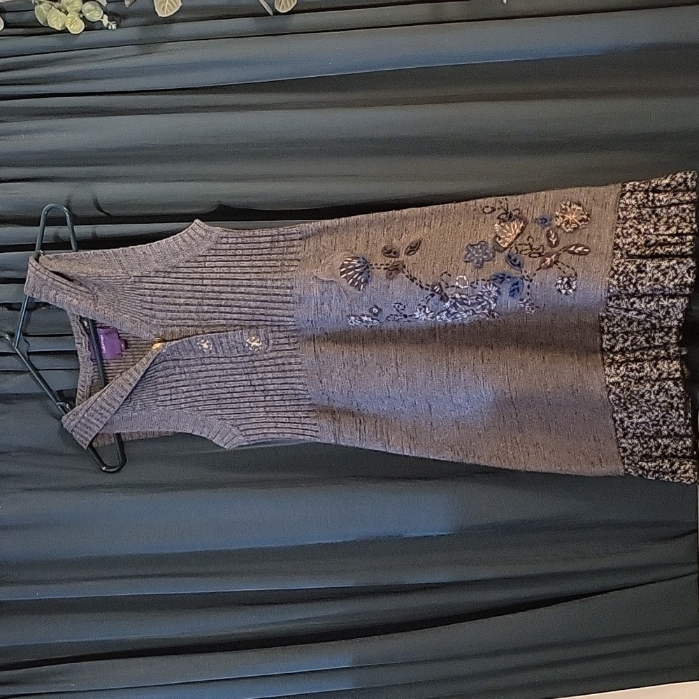 Lulamari sleeveless sweater dress